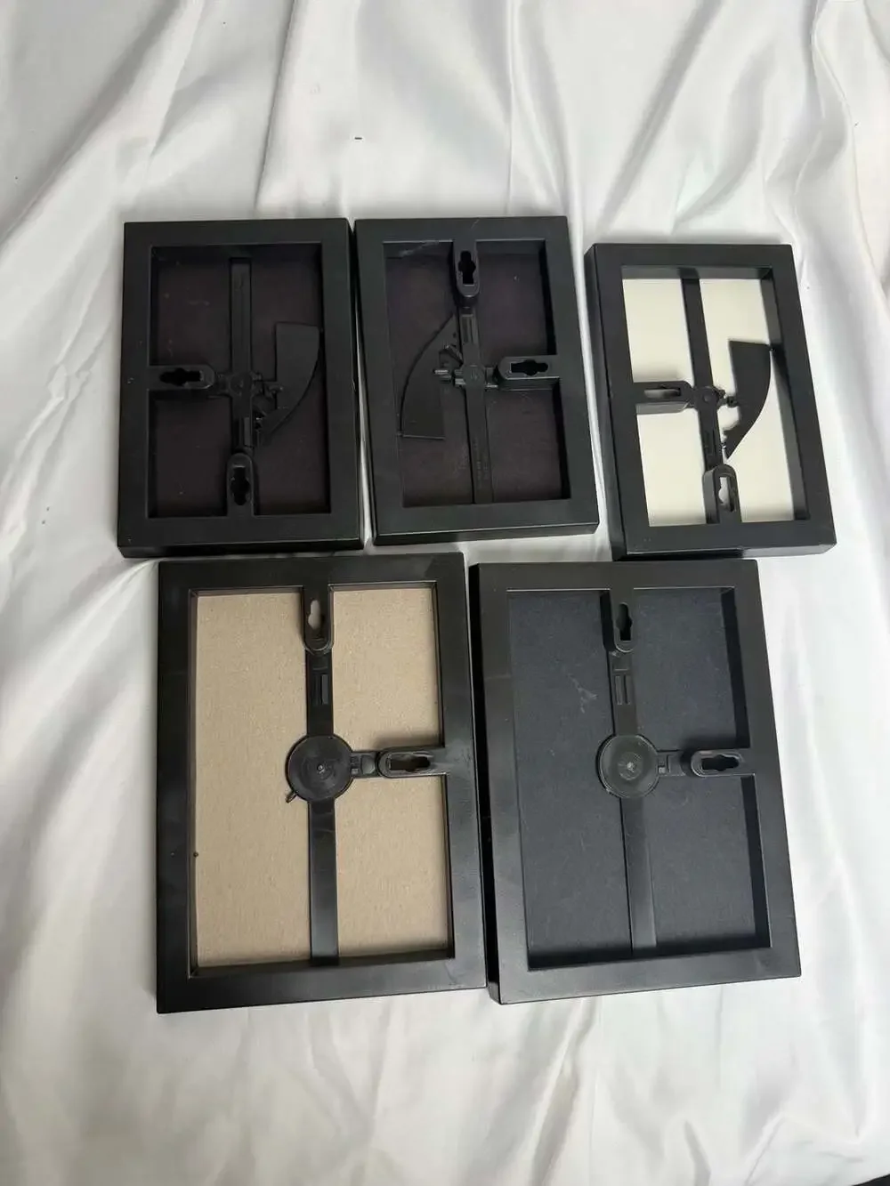 Black frame lot